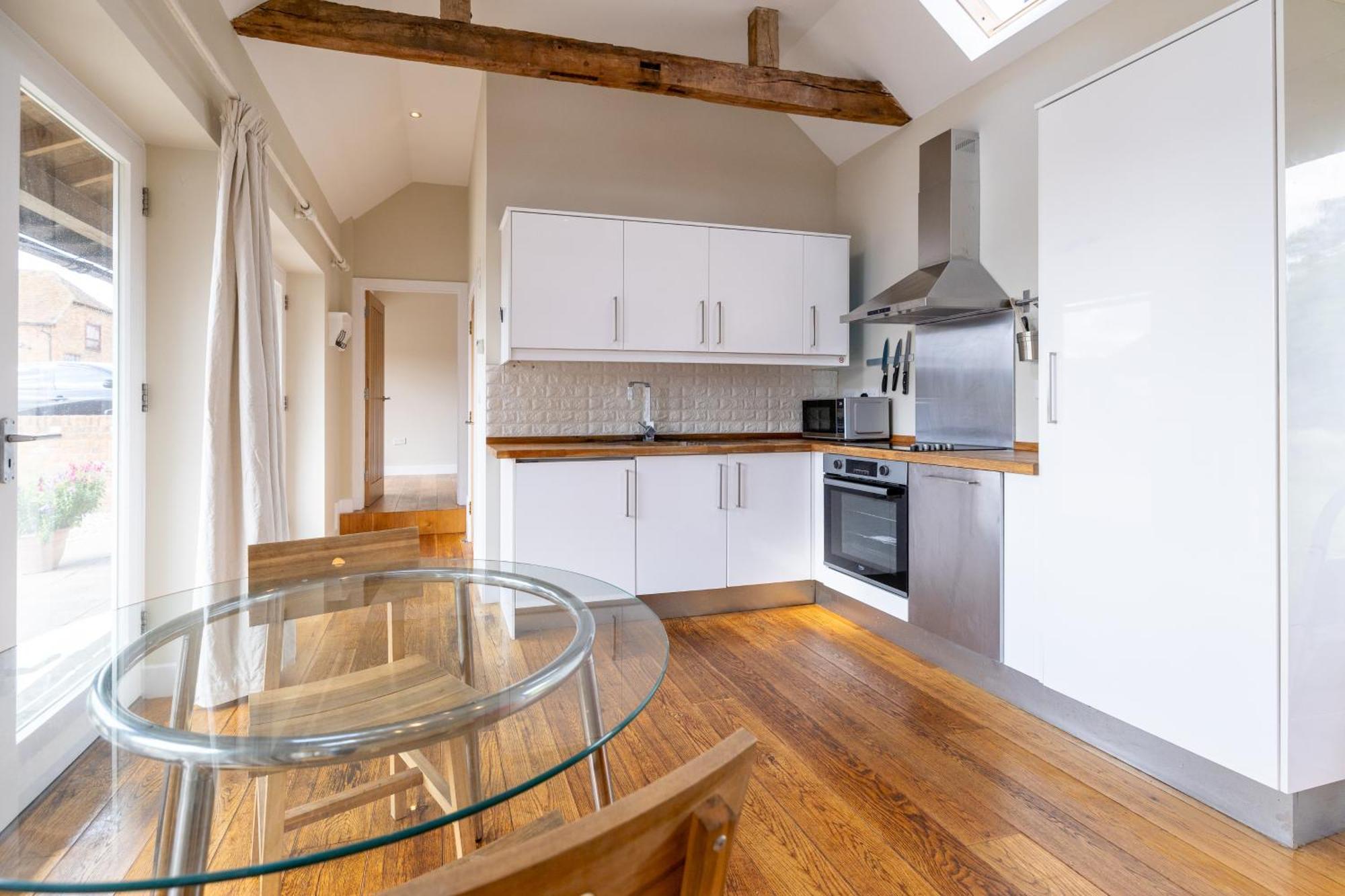 Little Park Farm Queen Anne Farmhouse & Apartments Stratfield Mortimer Exterior photo